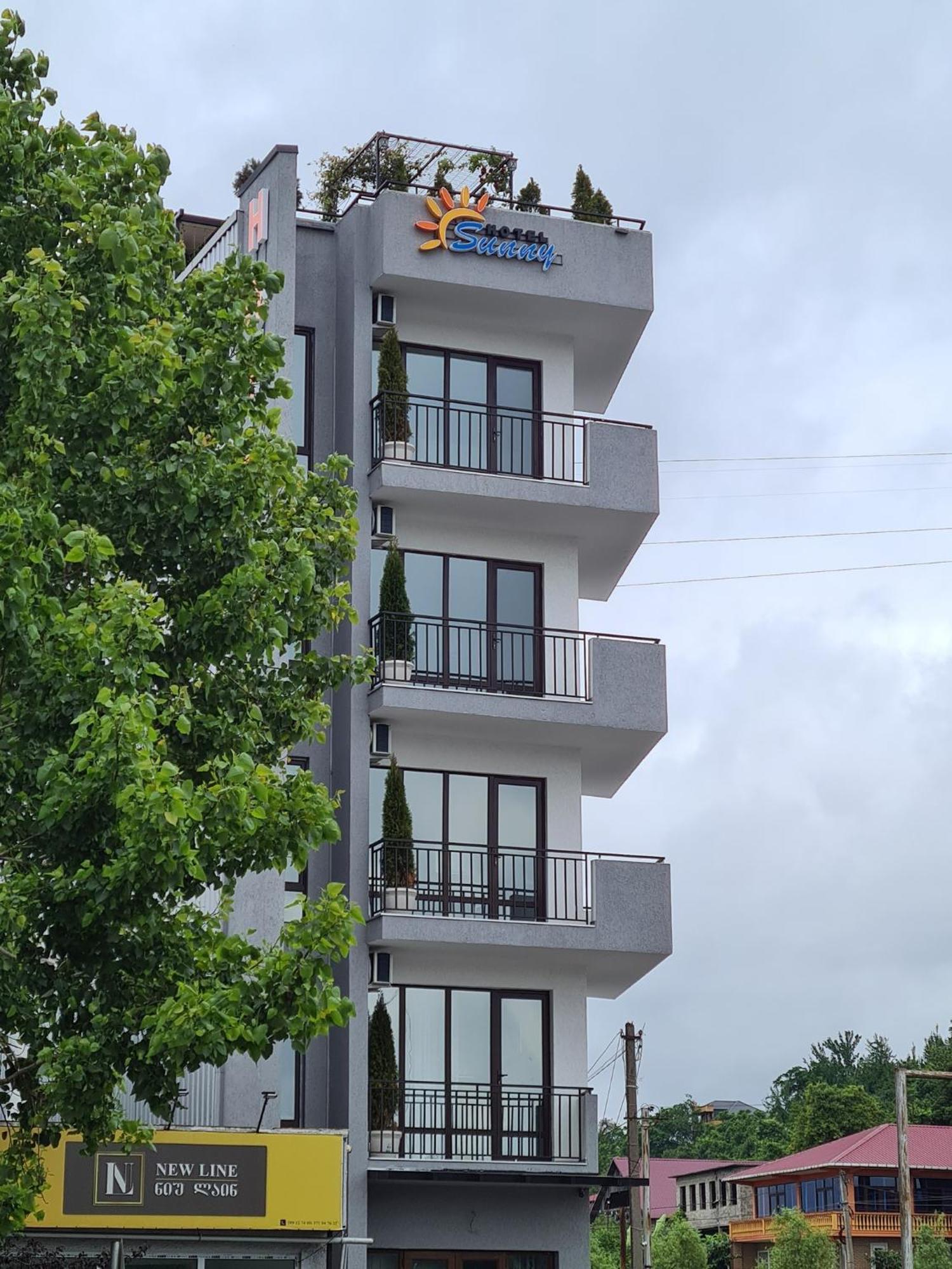 Hotel Sunny Μπατούμι Εξωτερικό φωτογραφία