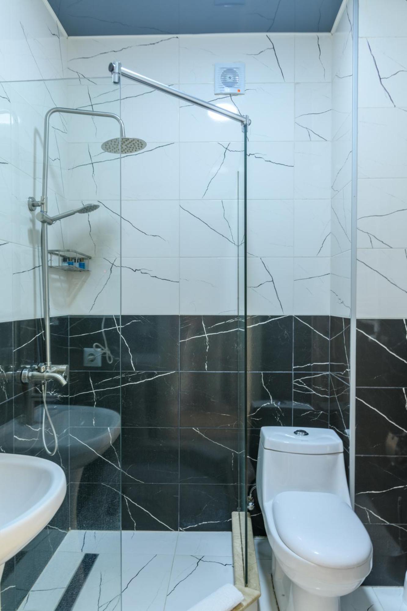 Hotel Sunny Μπατούμι Εξωτερικό φωτογραφία