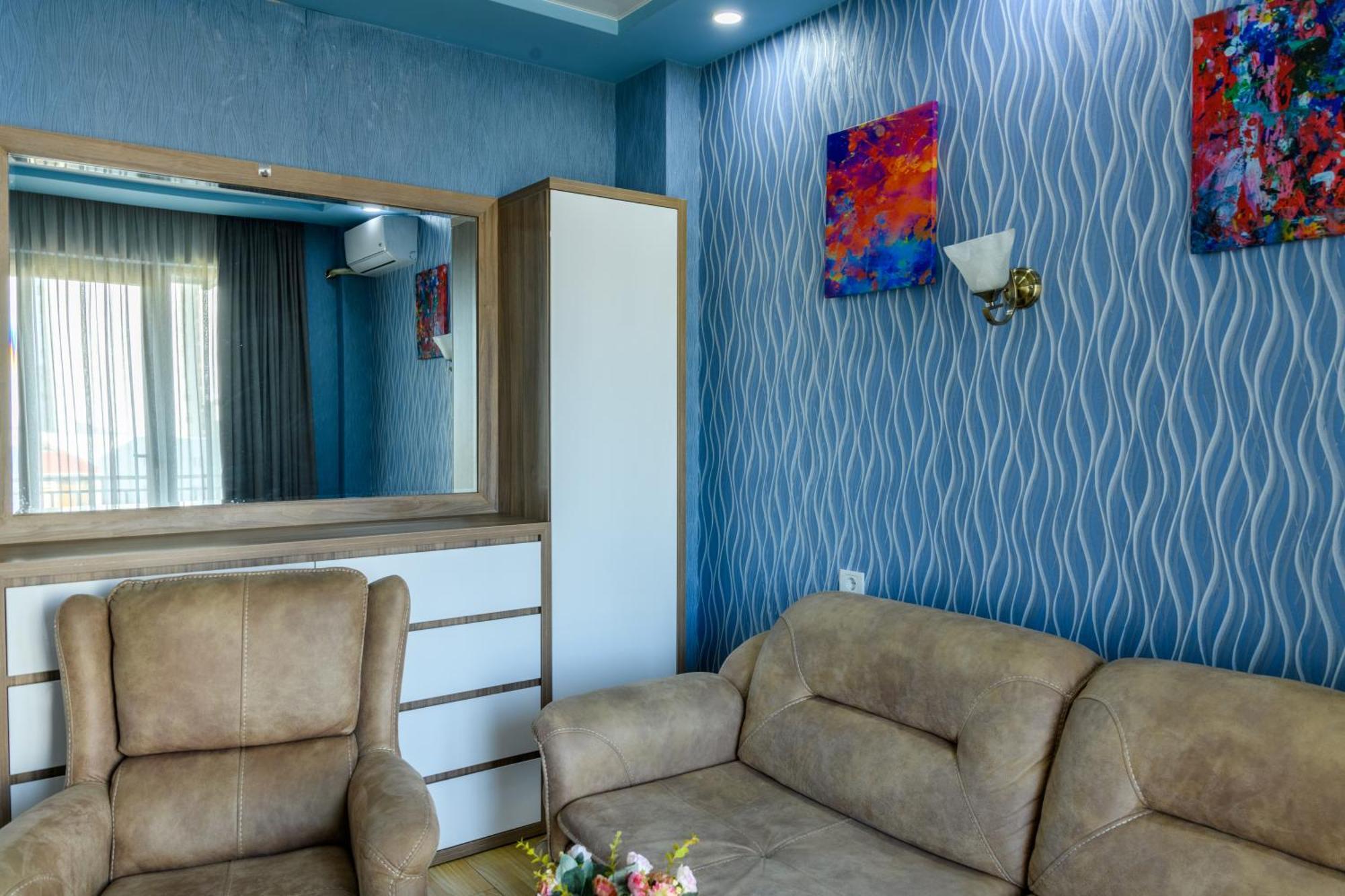 Hotel Sunny Μπατούμι Εξωτερικό φωτογραφία