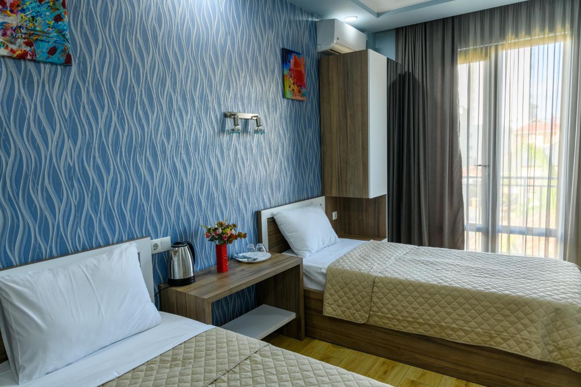 Hotel Sunny Μπατούμι Εξωτερικό φωτογραφία